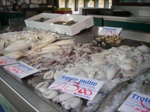På fiskmarknad i Treviso